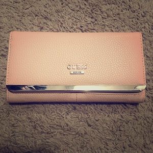 Blush Guess wallet